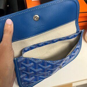 Goyard pouch in blue - perfect condition